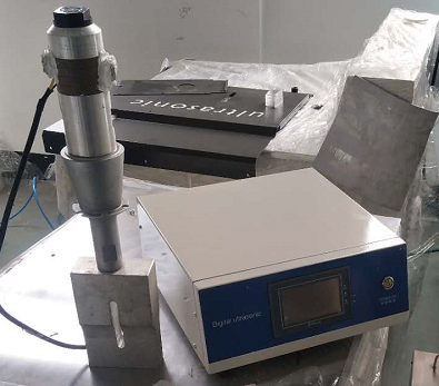 聚能式口罩超声波点焊机XM-2000T